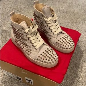 LIKE NEW Christian Louboutin Suede Spiked Sneaker